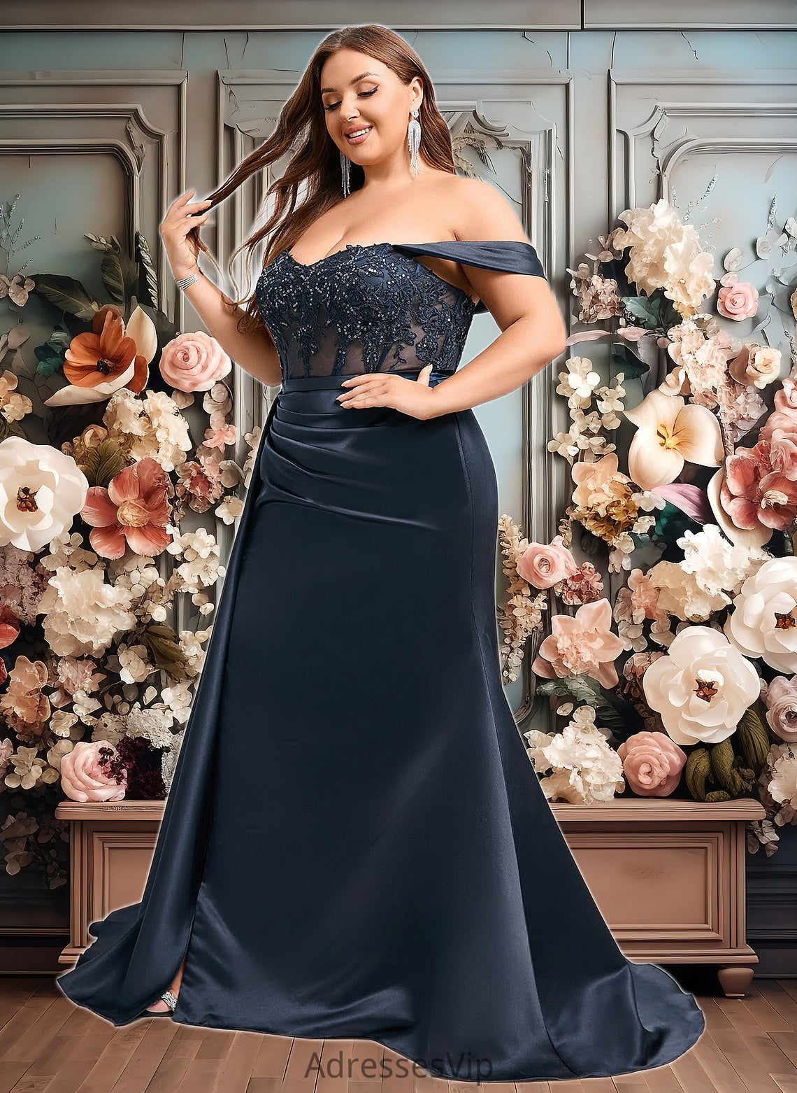 Alyvia Trumpet/Mermaid Off the Shoulder Sweep Train Satin Prom Dresses With Sequins Appliques Lace HCP0025835