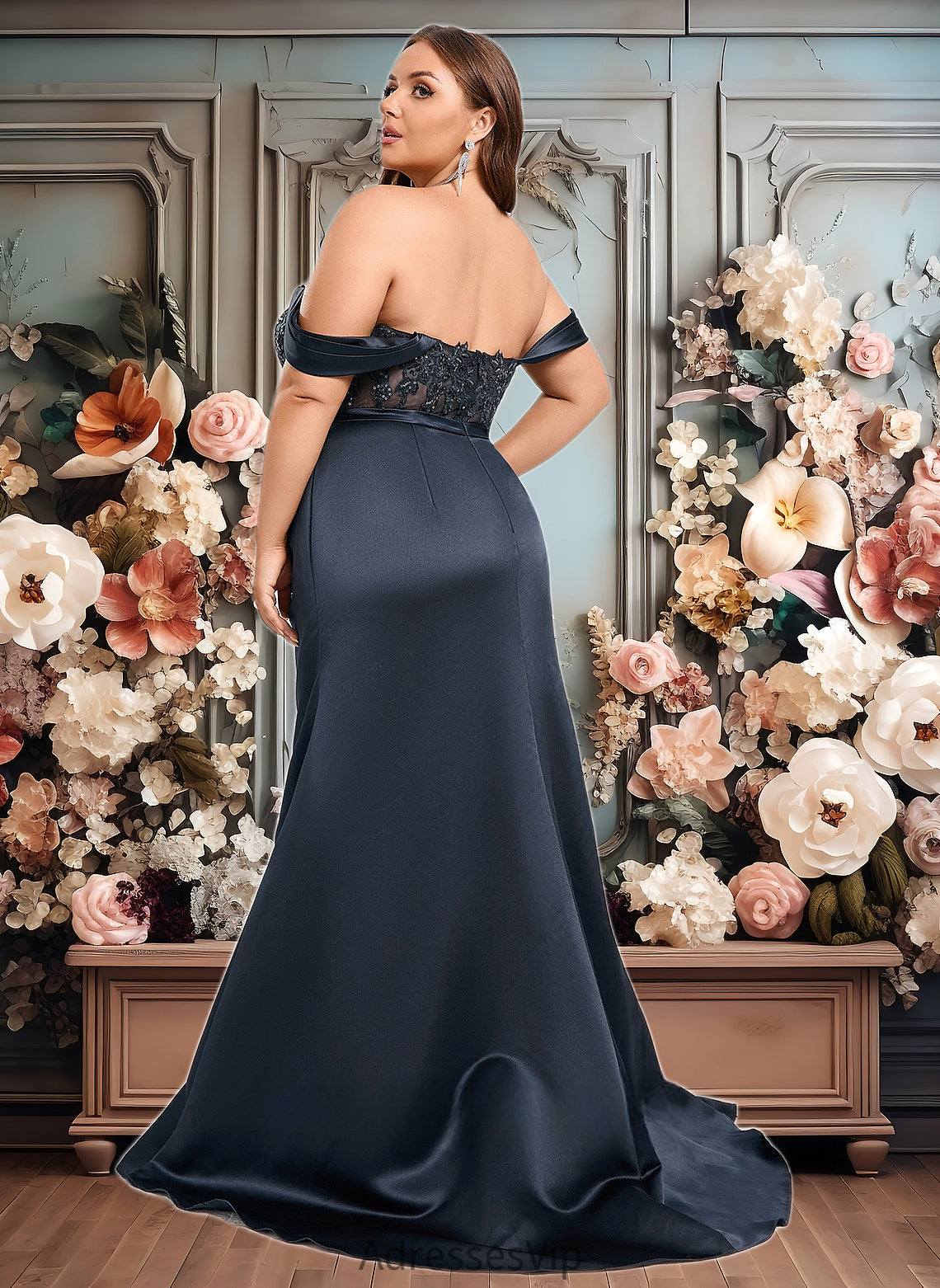 Alyvia Trumpet/Mermaid Off the Shoulder Sweep Train Satin Prom Dresses With Sequins Appliques Lace HCP0025835