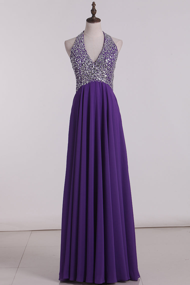 2024 Chiffon Halter A Line With Beading Floor Length Prom Dresses