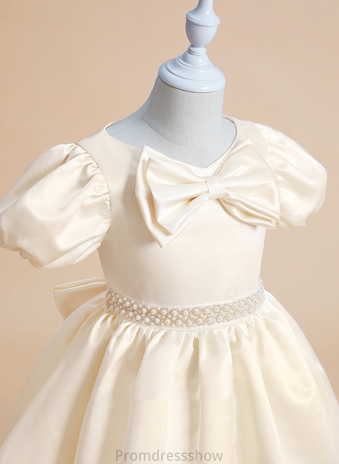 Dress With Ball-Gown/Princess Short Knee-length V-neck Satin Sleeves Girl - Flower Flower Girl Dresses Elvira Beading/Bow(s)