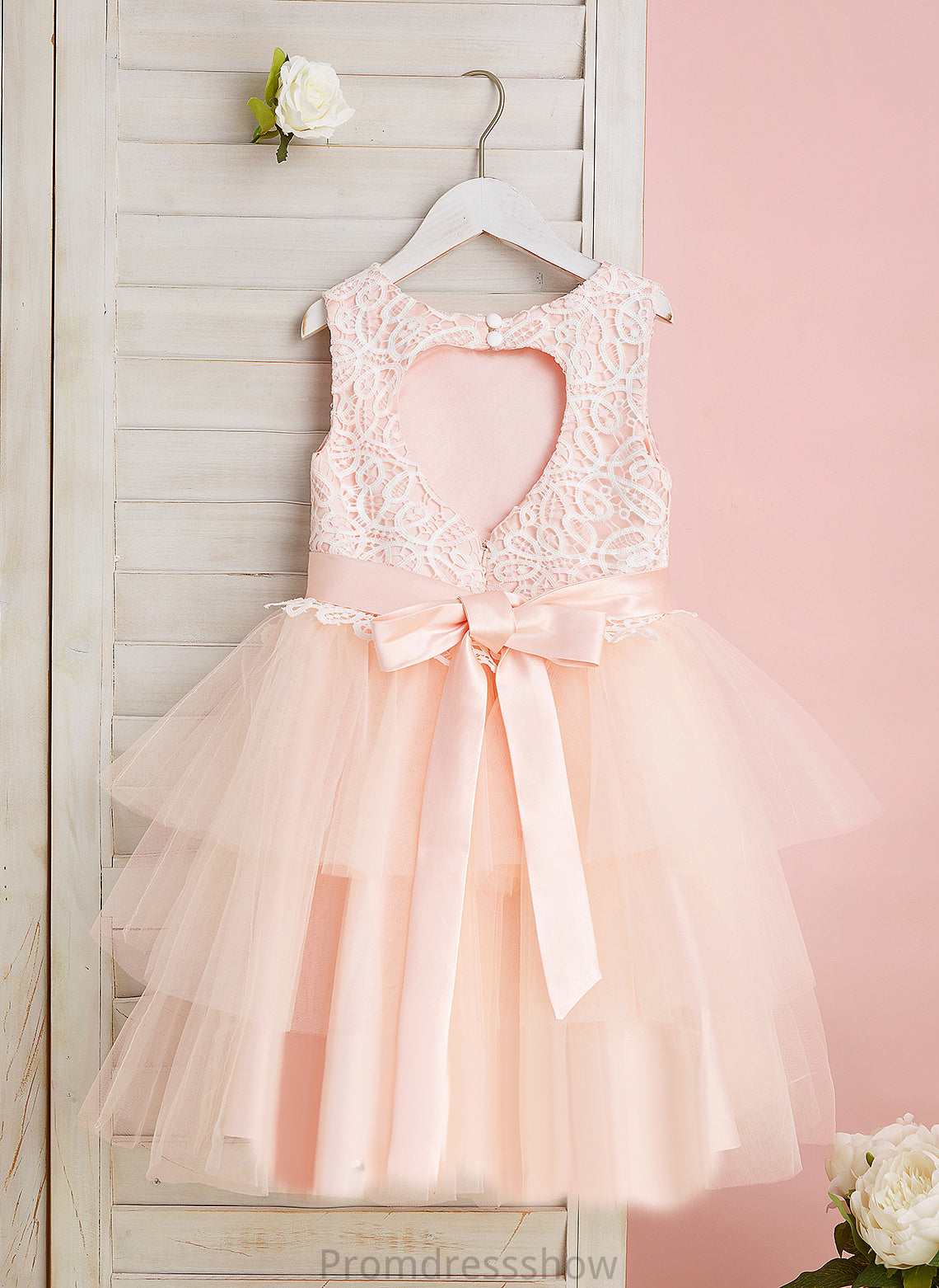 Hole Dress Theresa Ball-Gown/Princess Neck Scoop Satin/Tulle Sleeveless Knee-length With Lace/Flower(s)/Back Flower Girl Flower Girl Dresses -