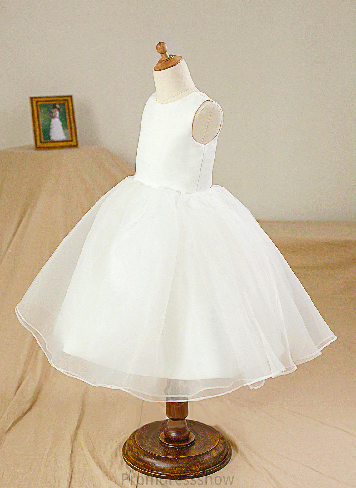 Gown Sleeveless Satin/Tulle Flower Girl Dresses - Estrella Girl Dress Ball Neck Knee-length Flower Scoop