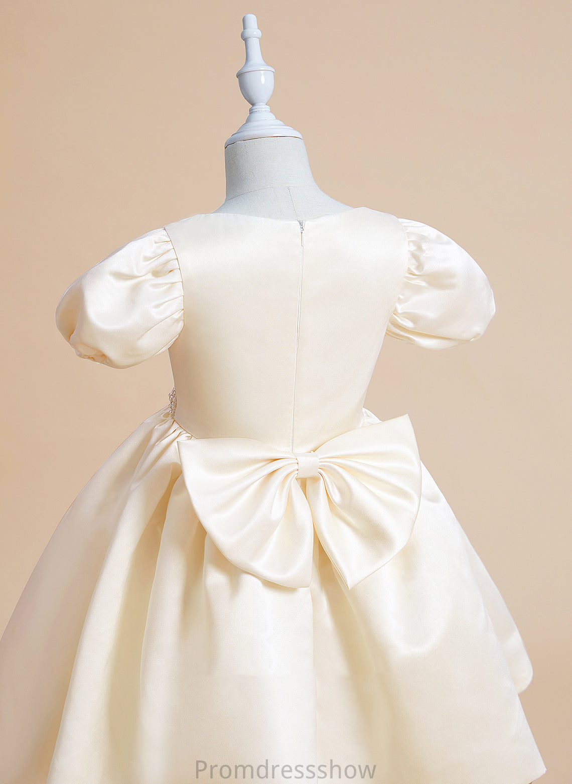 Dress With Ball-Gown/Princess Short Knee-length V-neck Satin Sleeves Girl - Flower Flower Girl Dresses Elvira Beading/Bow(s)