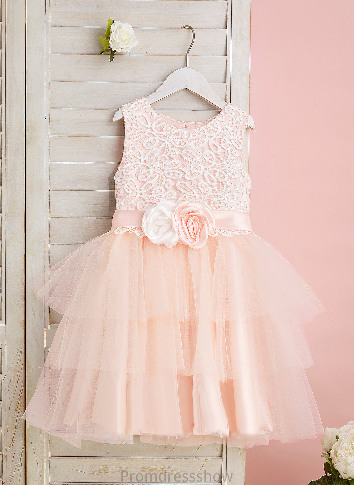 Hole Dress Theresa Ball-Gown/Princess Neck Scoop Satin/Tulle Sleeveless Knee-length With Lace/Flower(s)/Back Flower Girl Flower Girl Dresses -